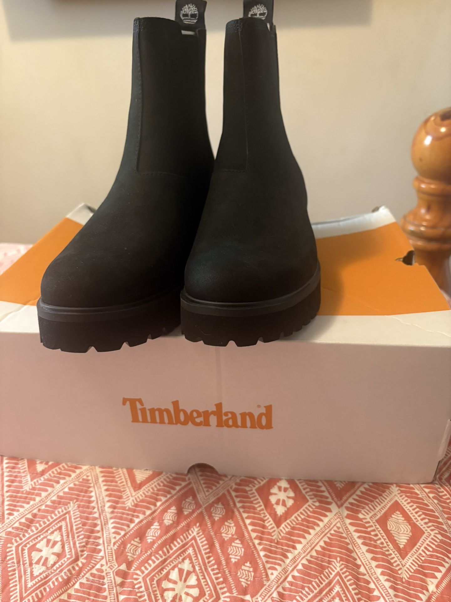 Boats Timberland  Women Size 9.5