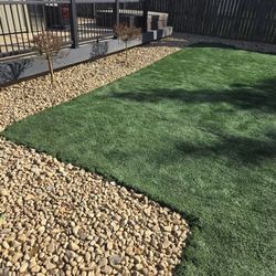 6x32 USED ARTIFICIAL  GRASS  $140 Columbus