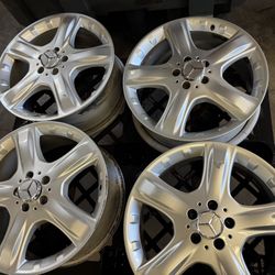 Set 4 rims Full Face Bright Fine Silver OEM Wheel for 2006-2008 Mercedes ML350 - 19x8