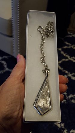 Silver ladies necklace