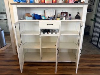 Buffet LOW PRICE & Table LOW PRICE 8 Chairs