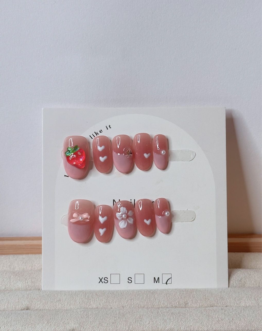 M PRESS ON STRAWBERRY
