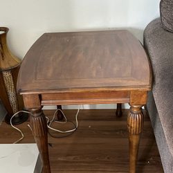 Side Tables 