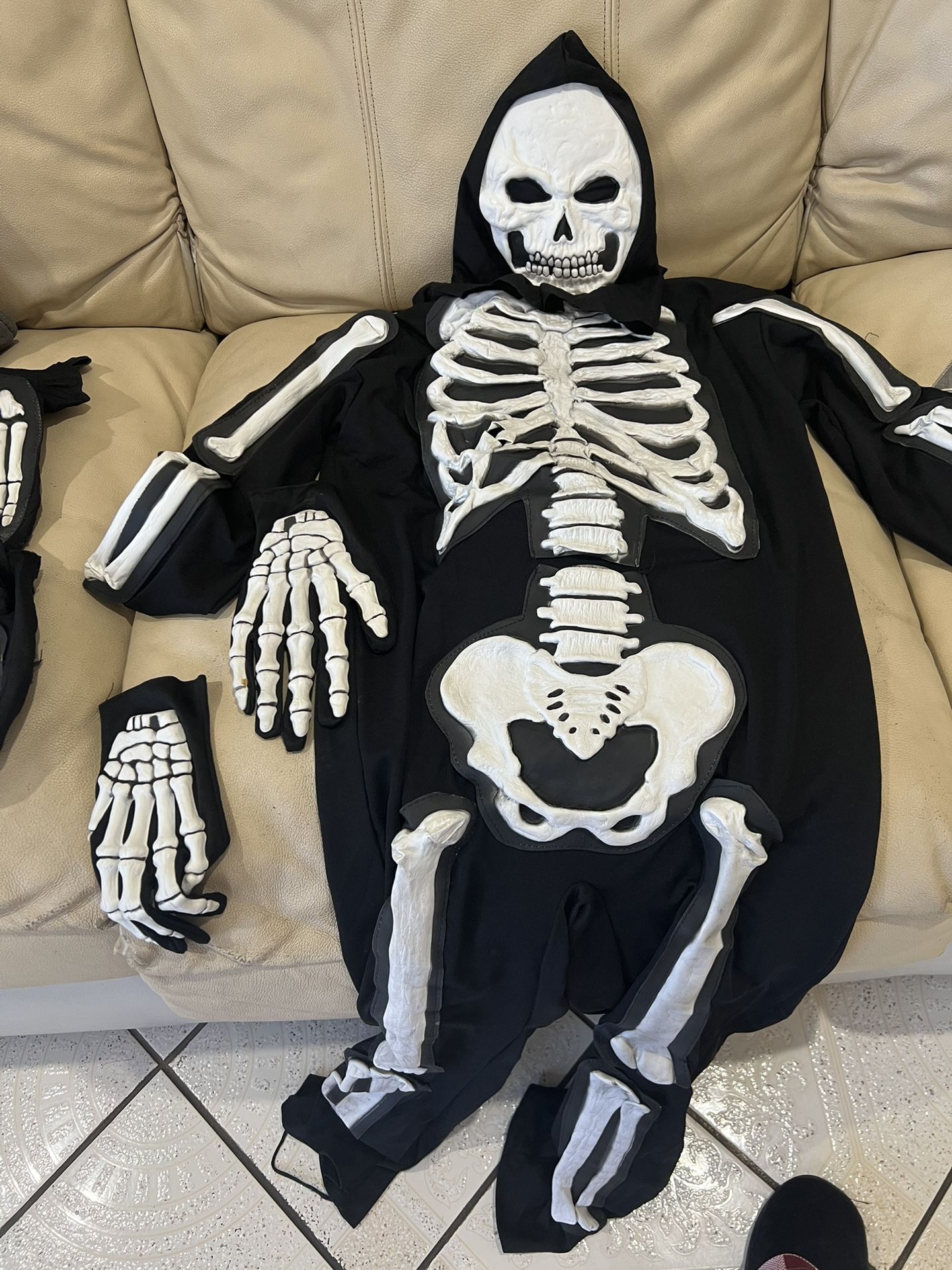 Skeleton Costume Boys Medium 8to 10
