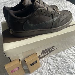 Travis Velvet Jordan Low