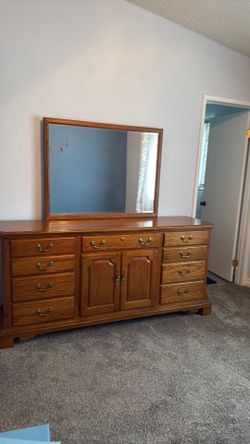 dresser