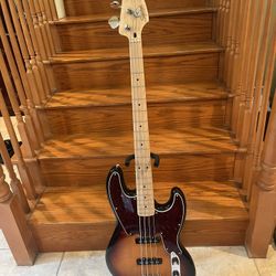 Squier Paranormal Jazz Bass (Brand New) 