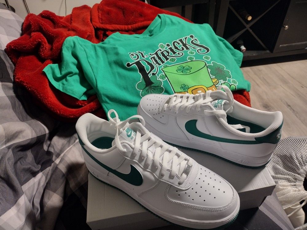 Nike Air Force 01