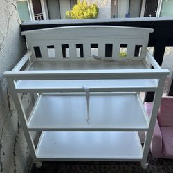 Changing table