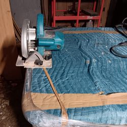 Makita Skilsaw 
