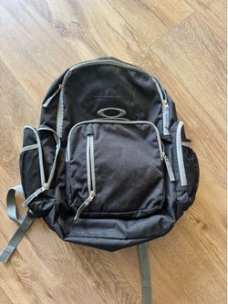 Oakley Peak Load 25L Pack