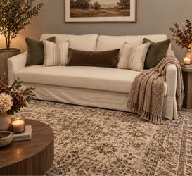 New open box beautiful slipcover sofa