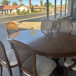 Dining Room Table 