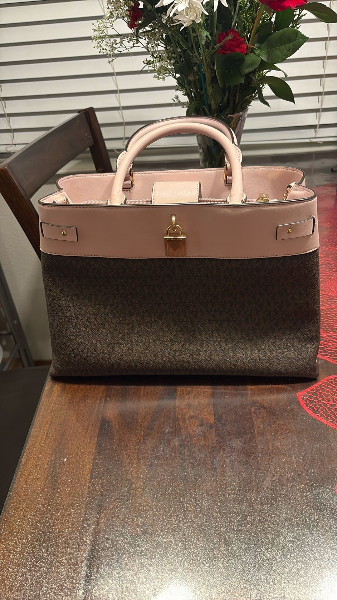 Michael Kors Tote