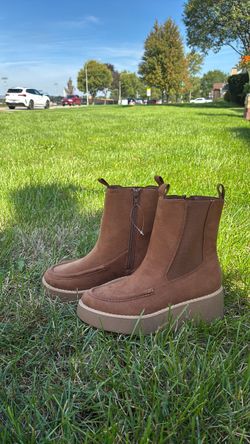 Women’s boots