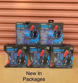 Lot Of 5 New - 3.5mm Gaming Headphones LED Color Changing Works With Laptops, Computers, Cellphones