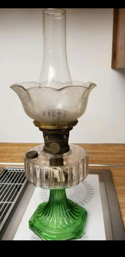Vintage Corinthian Aladdin Oil Mantle Lamps - Set Of Two