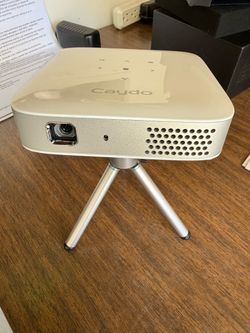 Mini art m1c projector for artists  technology DLp measures 5 × 5 inches
