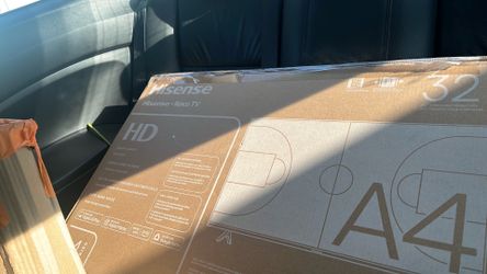 Hisense 32” Roku TV