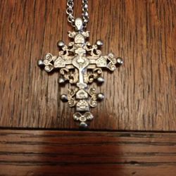 MMA Cleo Stylized Silver Cross