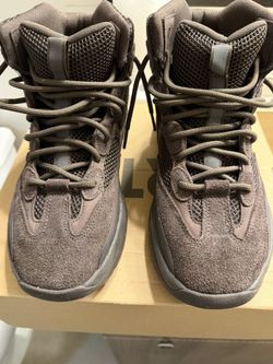Yeezy Boots Size 10.5