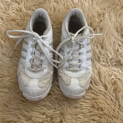 White Adidas cheer shoes youth 1.5 Girls Sneakers 