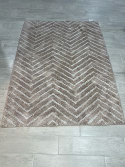 Area rug