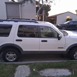 2006 Ford Explorer