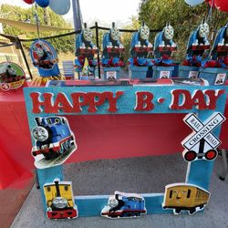 Thomas And Friends Party Decor
