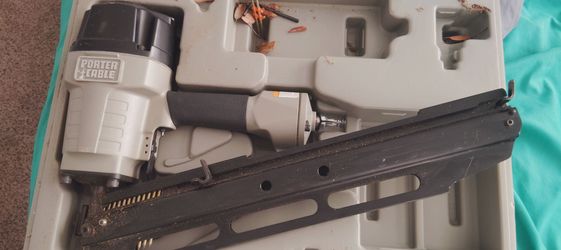Nail gun