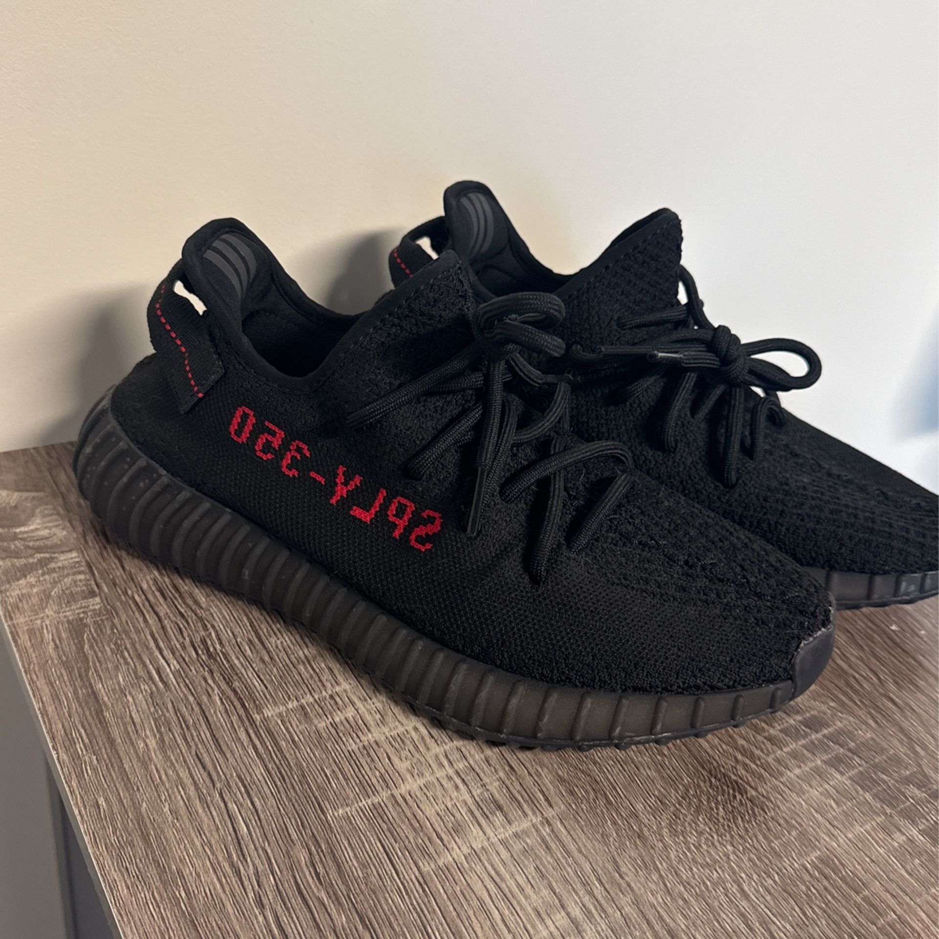 Adidas Yeezys 350