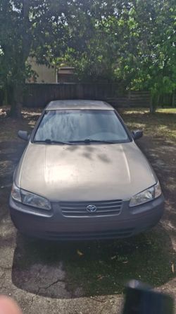 1999 Toyota Camry