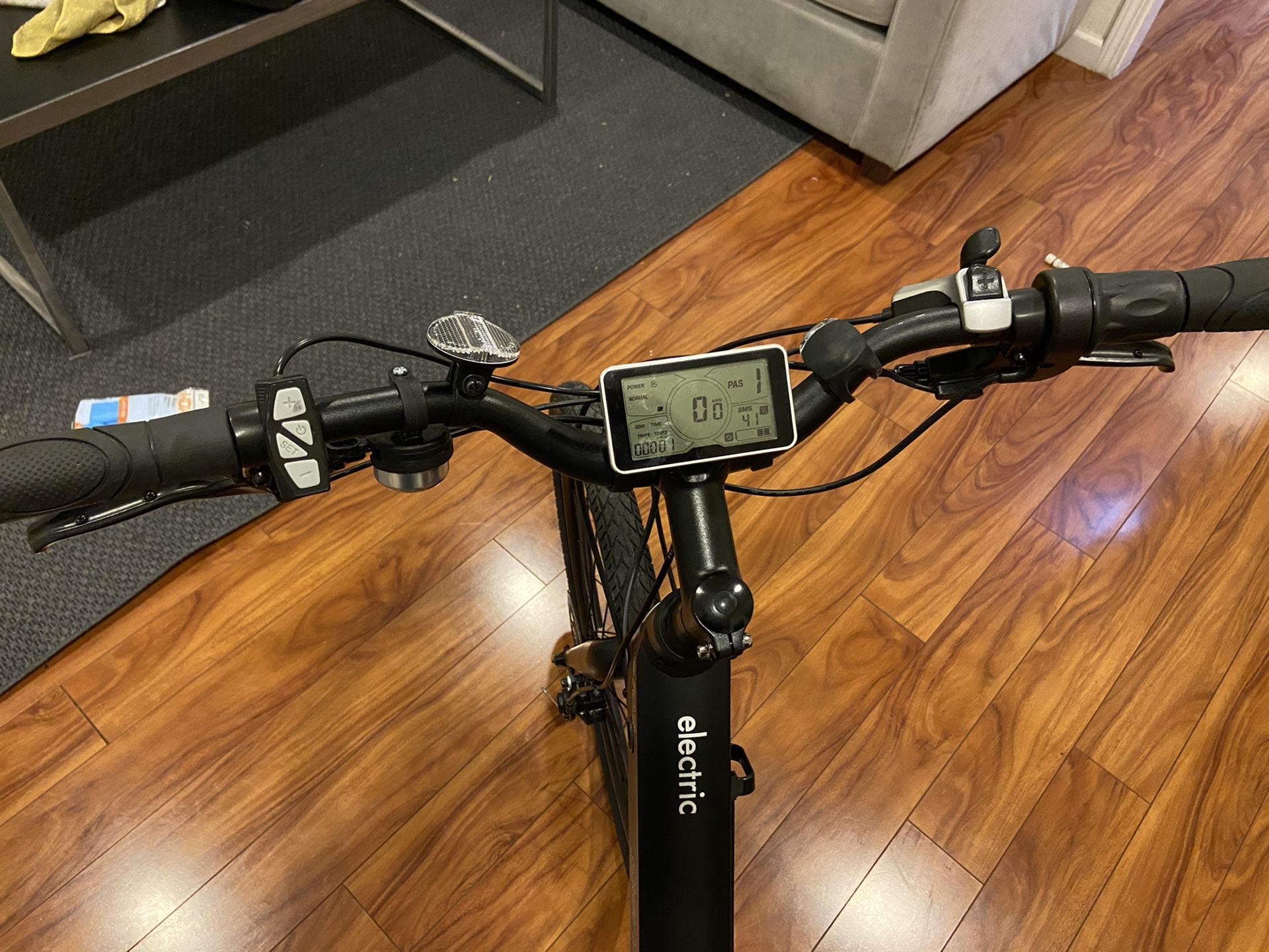 GenZe bike electric e102 class 2 for Sale in Oakland, CA OfferUp