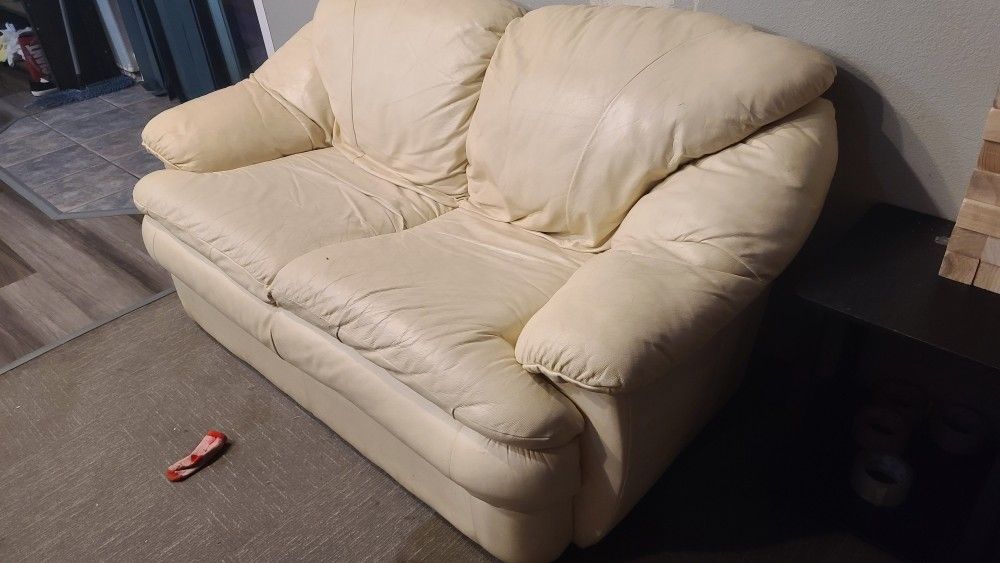 $50 Couches 