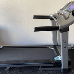 Horizon T5 Elite Treadmill Walk/Run/Jog Exercise Machine Workout Fitness Fold-able Home Gym