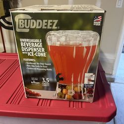 Plastic Water Dispenser