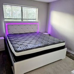 NEW KING PILLOW TOP MATTRESS AND BOX SPRING