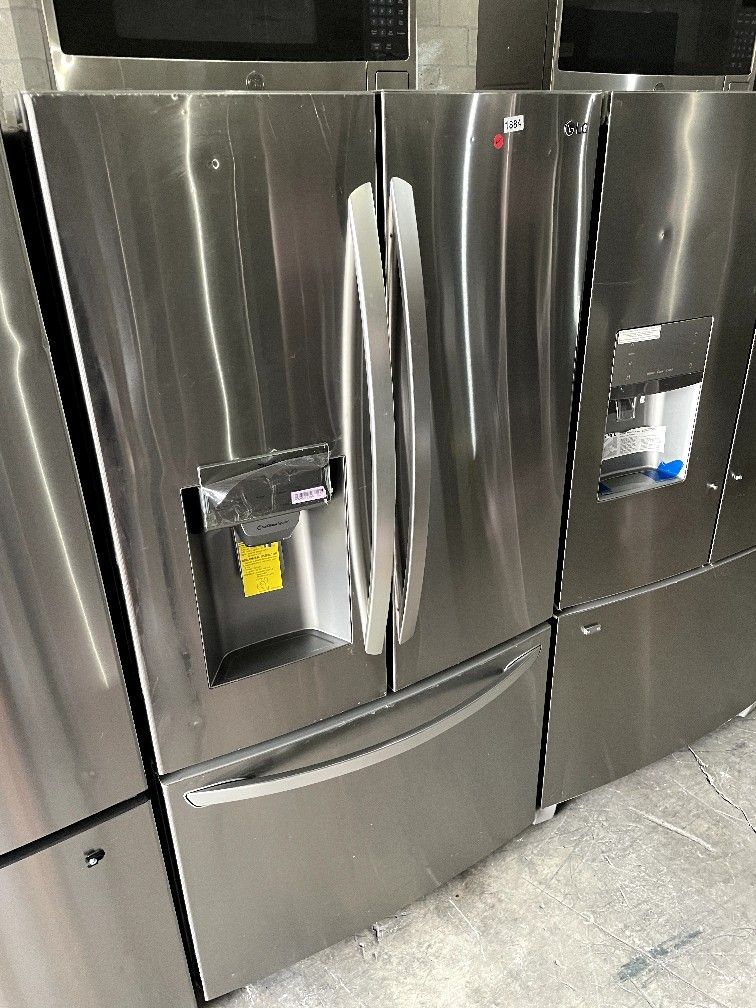 LG 36” French door refrigerator stainless steel counter depth $1000