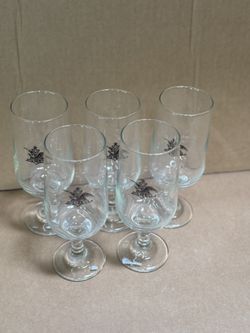 Set of 5 Vintage Budweiser Stemmed Beer Glasses - A&E Logo