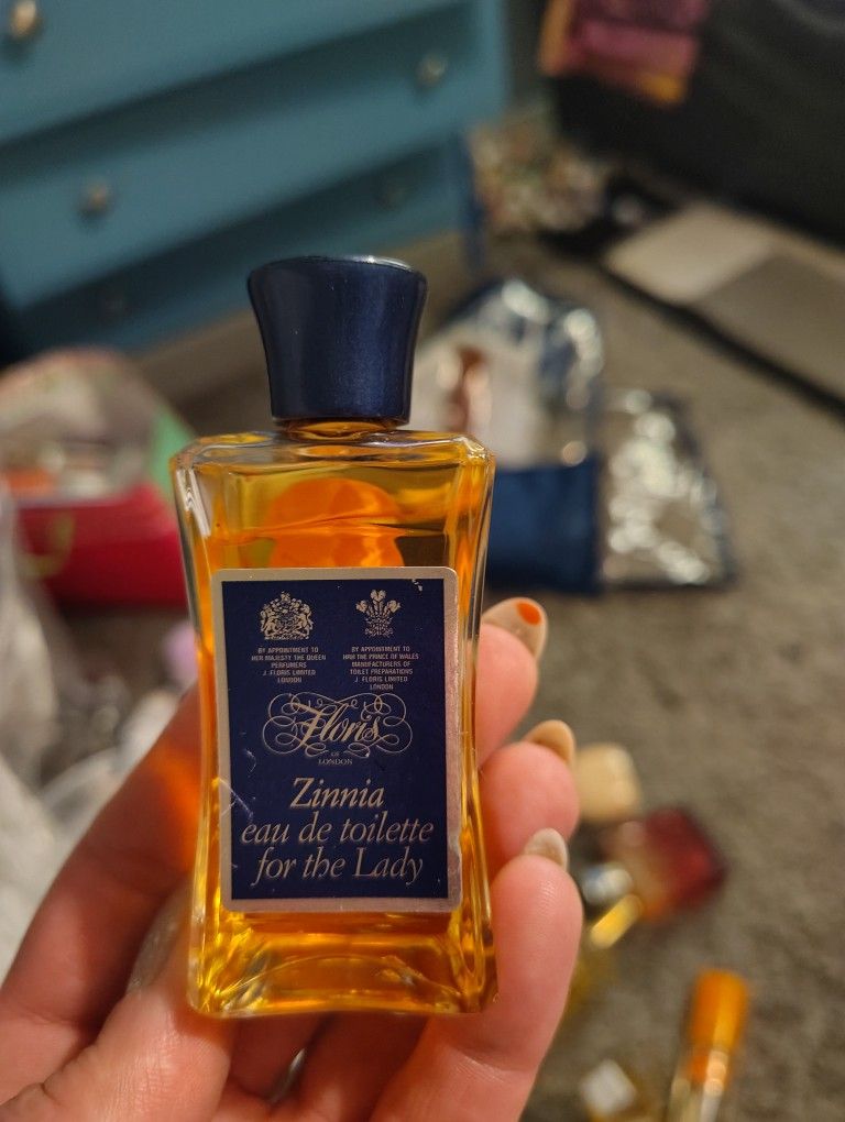 ZINNIA by FLORIS  EDT SPLASH