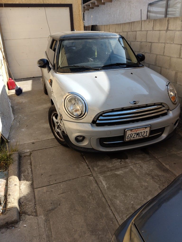 2011 Mini Cooper