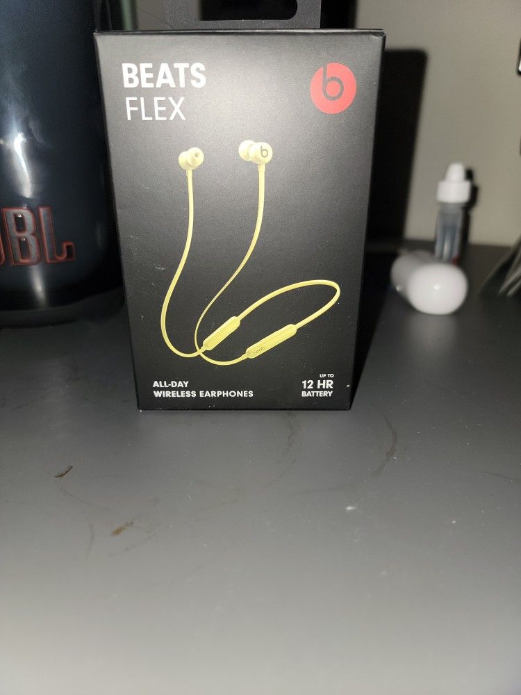 Beats Flex