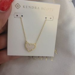 New Kendra Scott Necklace And Keychain 