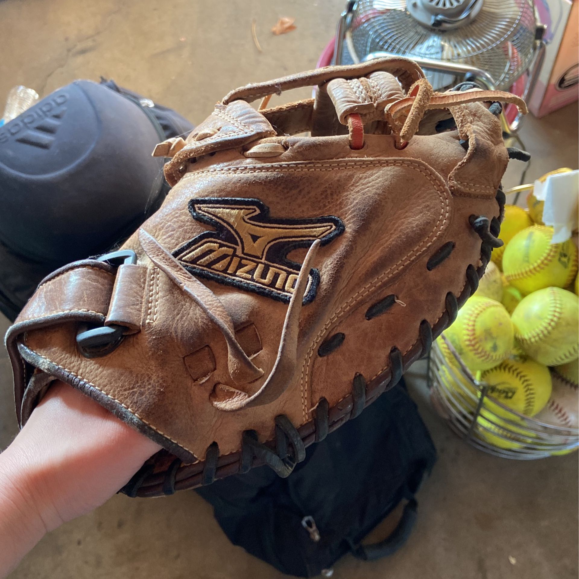 Softball Catchers Glove