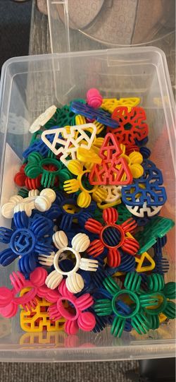 Colorful Plastic Interlocking Building Blocks Set