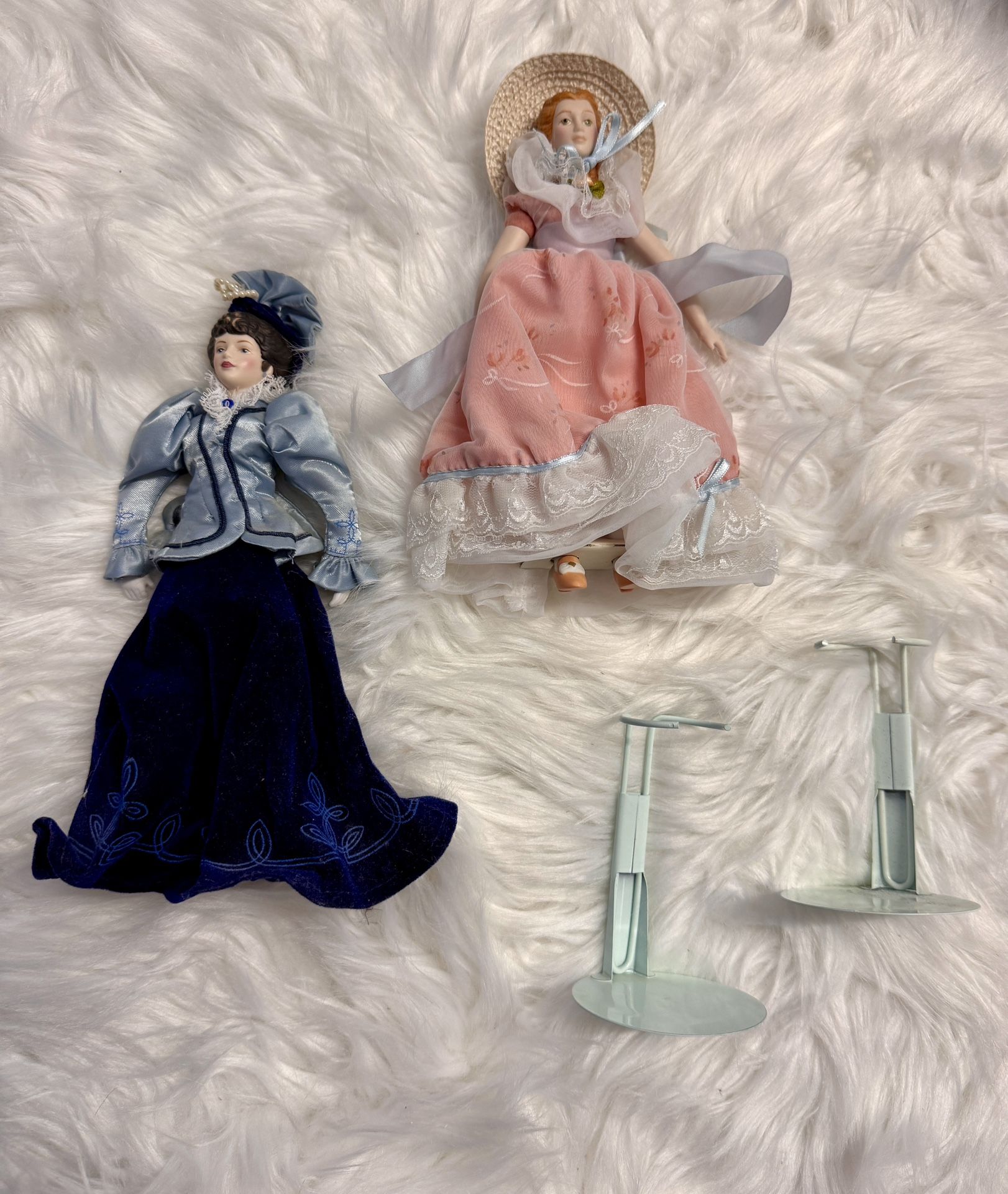 Vintage AVON Fashion of American Times Porcelain Dolls - set of two - 1987 & 1988
