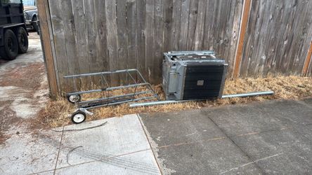 Free metal