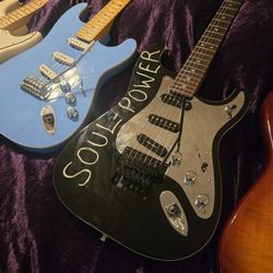 Strat Stratocaster Japanese Tom Morello Jimi Hendrix White