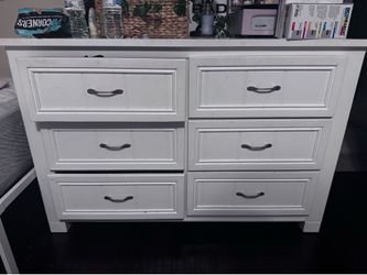 Rooms To Go Dresser