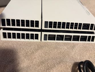 PlayStation 4 console 500 GB